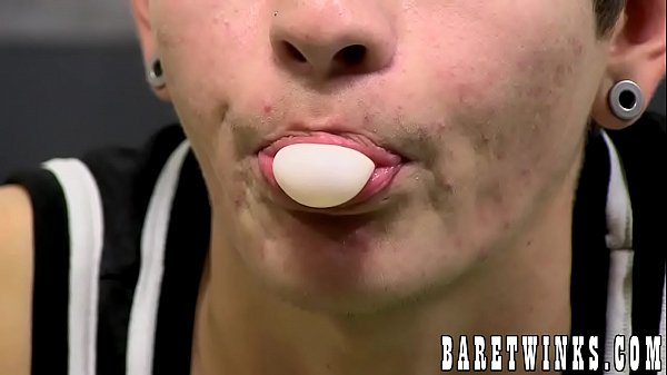 Bubblegum twinks Jacob Grant and Jason Valencia get naughty