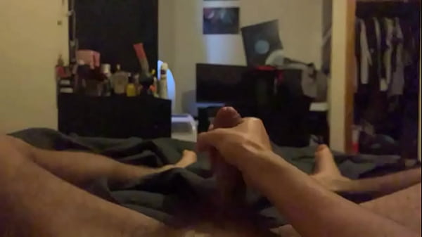 Solo shooting cumshot